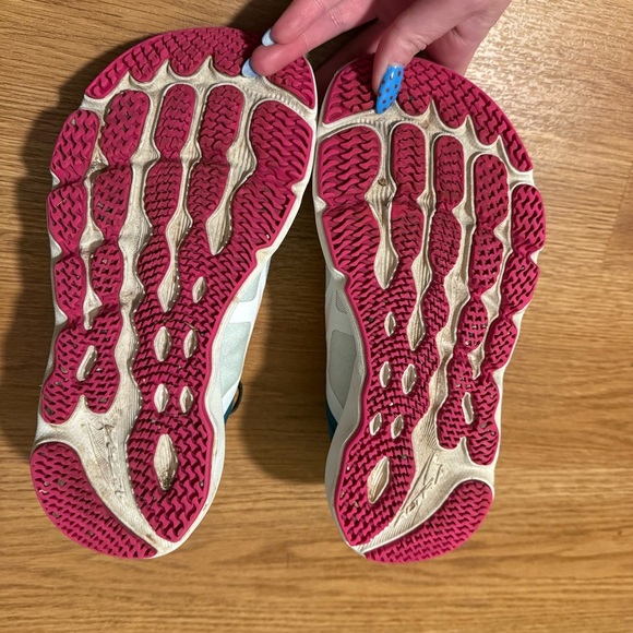 Altra Provision 6 - Picture 4 of 4